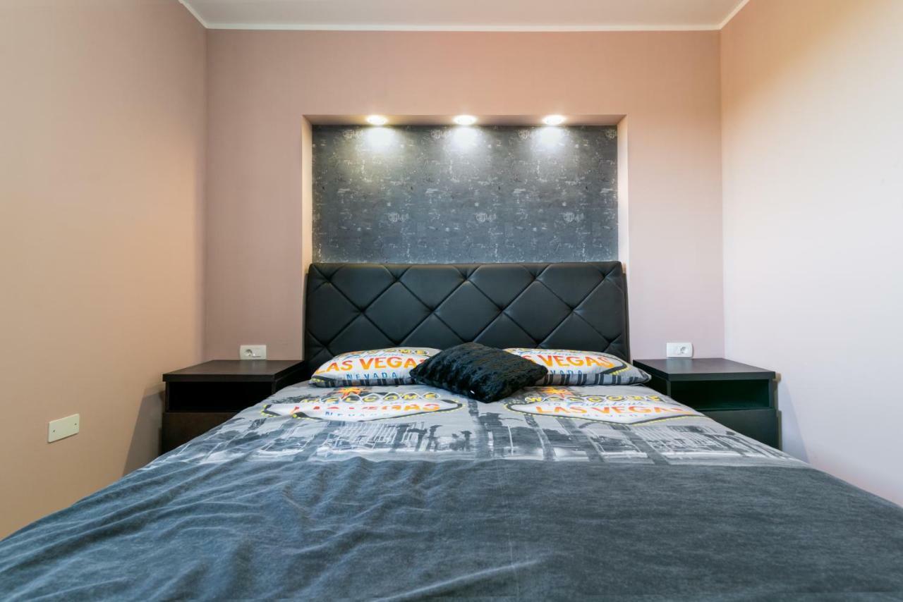 Apartments Eli Labin  Εξωτερικό φωτογραφία