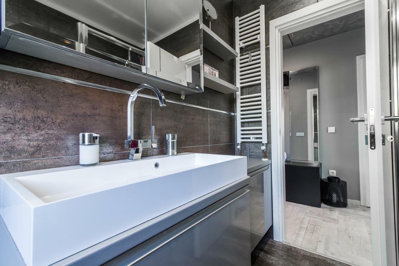 Apartments Eli Labin  Εξωτερικό φωτογραφία