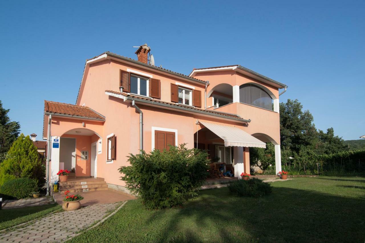 Apartments Eli Labin  Εξωτερικό φωτογραφία