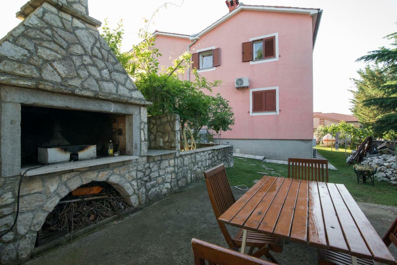 Apartments Eli Labin  Εξωτερικό φωτογραφία